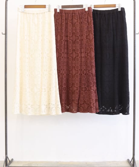 【LE MELANGE| '27 Spring Collection】モザイク柄パネルレーススカート 8713302／２月下旬から３月中旬発送予定