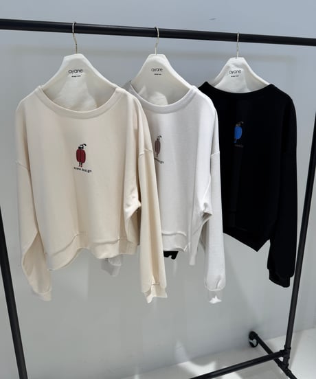 【ayane '26 winter collection】876824 ガールモチーフポンディングプルオーバー