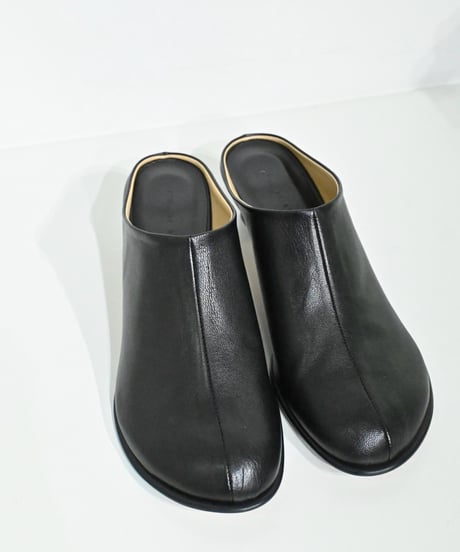 【ATELIER BRUGGE 】S-26KS-47  Oblique mules