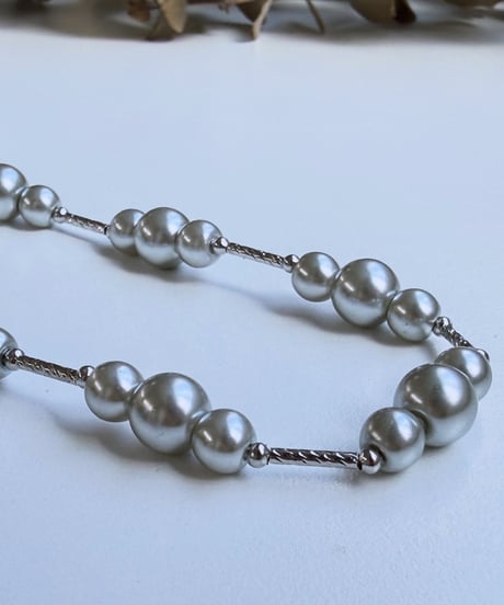 【charmaer 27 Early spring】297122 グレーパールロングネックレス