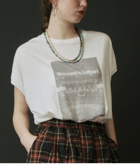 全国送料185円【Le Melange】8521010 モノトーンフォトTシャツ