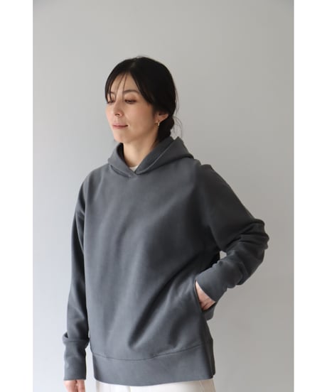 【EMMACULATE】2263C-01504 オーガニックコットンポケット付きフーディー