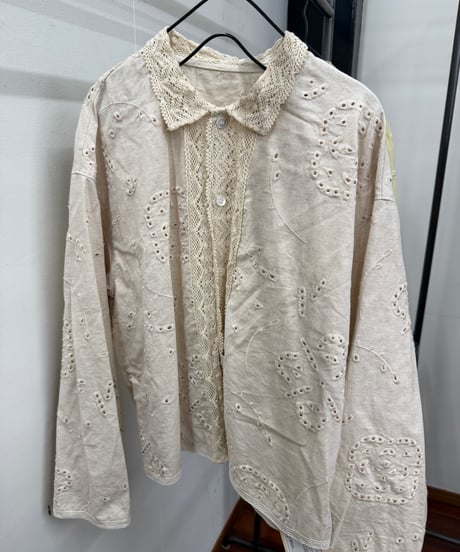 【LE MÉLANGE '26 winter collection】8663201 C/Li CUT WORK EMBROIDERY（製品洗い）