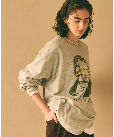 【KHA:KI / カーキ】MIL26FCS3520 長袖Tシャツ -WARPED COLLEGE- LIS TEE -クラシカルー
