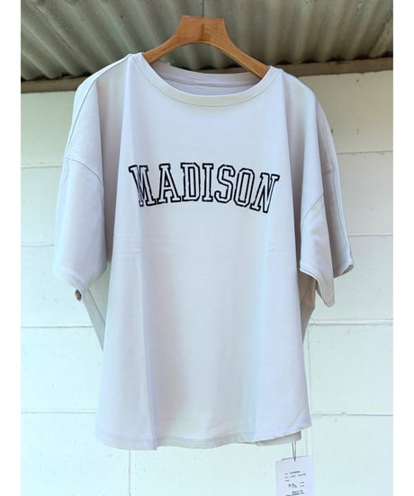 【MICA&DEAL】0126309064  "MADISON"ロゴプリントハーフスリーブT-shirt