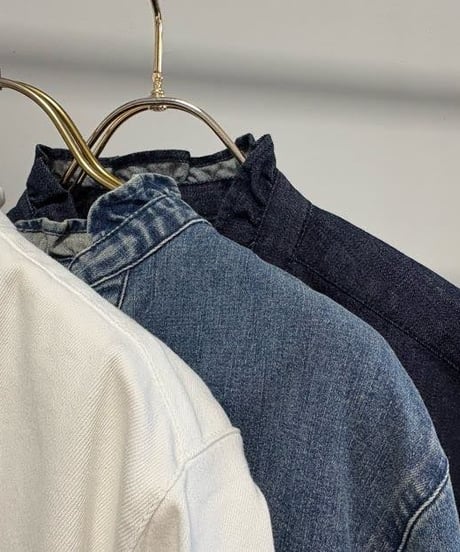 【MARGAUX VINTAGE | '27 Spring Collection】 ライトオンスデニムフリルシャツ   BL 27014／1月中旬から2月中旬発送予定