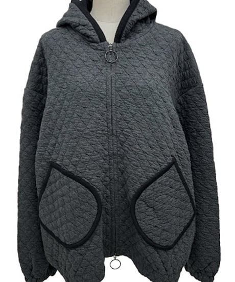 【ayane '26 winter collection】876812 キルト地ジップアップパーカー