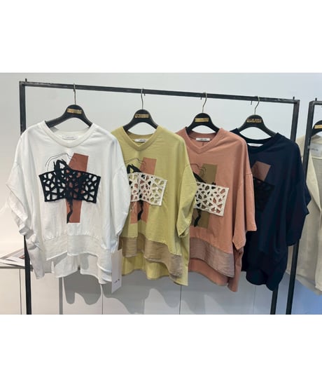 【Lallia Mu】 2612501 レースドッキングプリントTシャツ