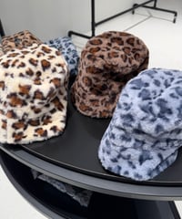 【ayane '26 winter collection】876841 レオパード柄バケットハット