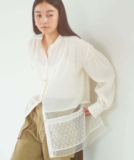 【Lallia Mu】レースヘムチュニックブラウス 2711613／3月上旬～3月中旬発送予定