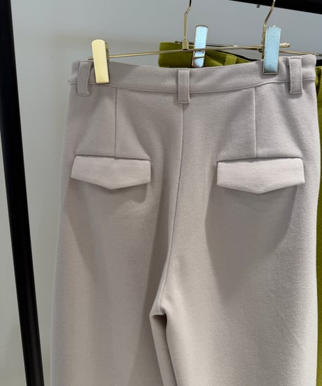 【ayane '26 winter collection】876803 ニードルパンチバレルレッグパンツ