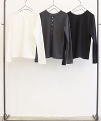 【LE MELANGE | '27 Spring Collection】SHEER JACQUARDヘンリーネックTee 8711006／２月中旬から３月上旬発送予定