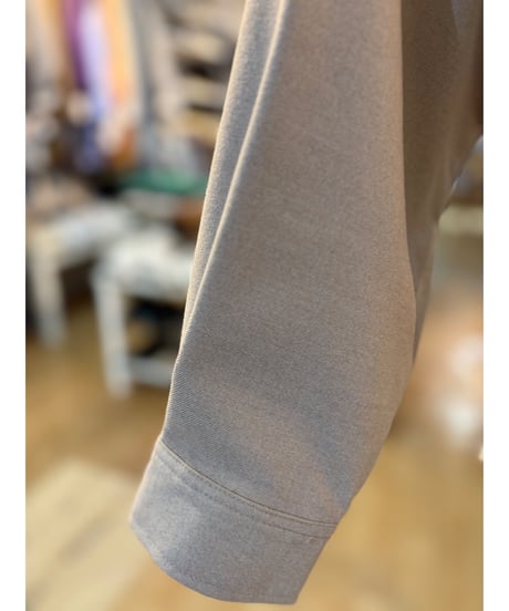 【AUG】クロップドシャツ 863100