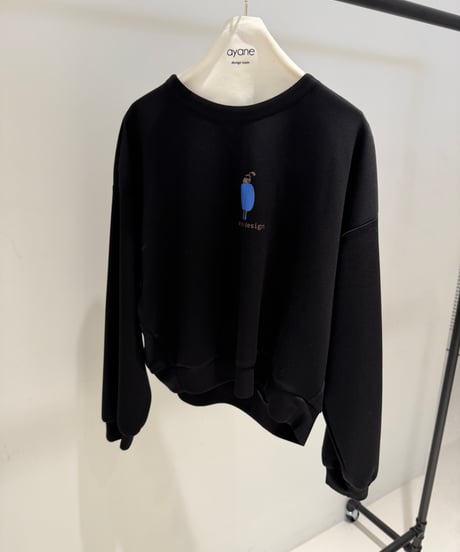 【ayane '26 winter collection】876824 ガールモチーフポンディングプルオーバー