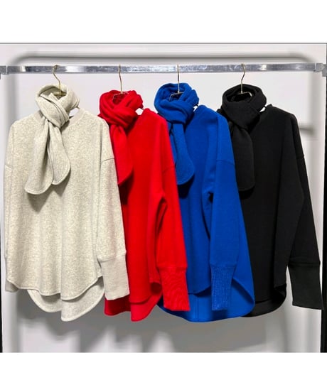 【MARGAUX VINTAGE 26AW】 MG  CT - 26125 - A マフラー付き裏起毛プルオーバー