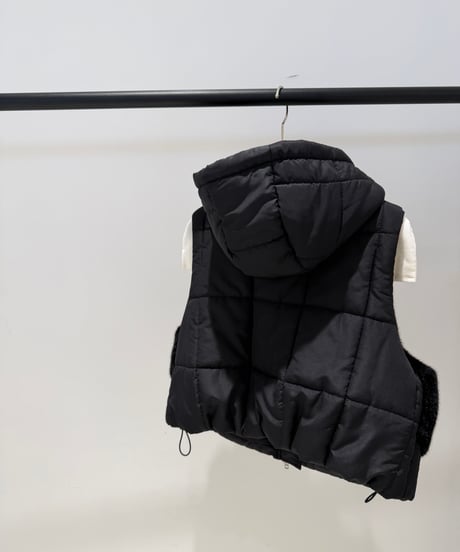 【ayane '26 winter collection】876814 エコファー×中綿ドッキングショートベスト