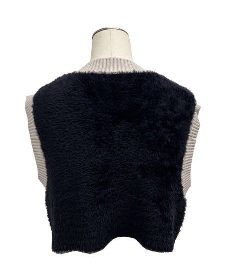 【ayane '26 winter collection】876837 ロゴニットベスト