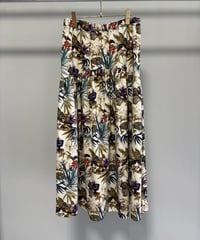 【MARGAUX VINTAGE | '27 Spring Collection】 ボタニカル柄スカート  SK 27012／1月下旬から2月中旬発送予定