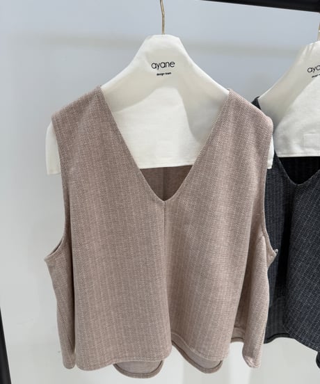 【ayane '26 winter collection】876817 ヘリンボーンジャガードポンチベスト