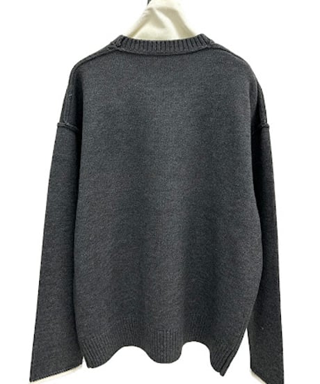 【ayane '26 winter collection】876826 ロゴ刺繍プルオーバーニット