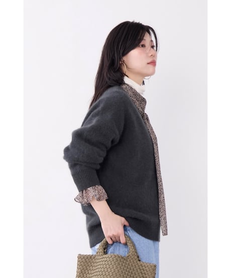 【MICA&DEAL】 ラクーンデュアルVネックニット 0126308103