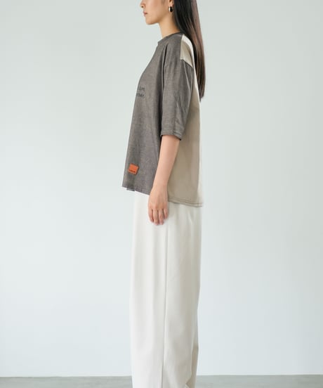 【Lallia Mu】 ファブリックプリントTシャツ 2711538／3月上旬～3月中旬発送予定