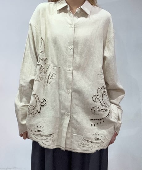 【PRIORITY | Pre-Order '27 Spring Collection】エンブロイダリーシャツ P71050HW／1月末より発送予定