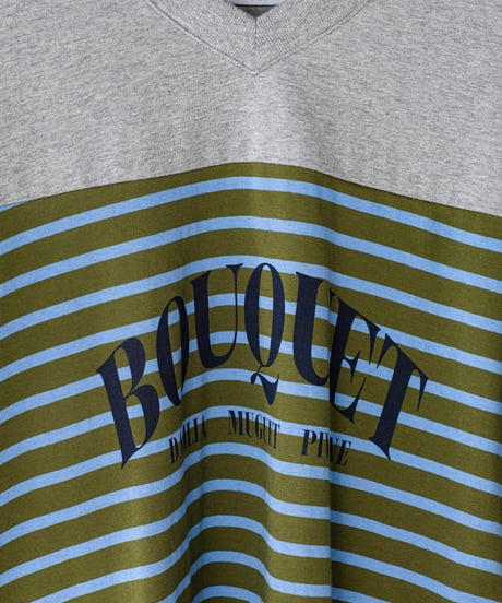 【Lallia Mu】 VネックボーダービックTシャツ 2711536／3月上旬～3月中旬発送予定