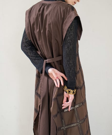 【Lallia Mu】2613374 クロッシェチェックパネルワンピース
