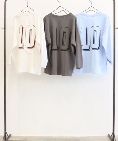 【LE MELANGE | '27 Spring Collection】 ULTRA COTTON ANORAK CLUB コラボTee 8711007／２月中旬から３月上旬発送予定