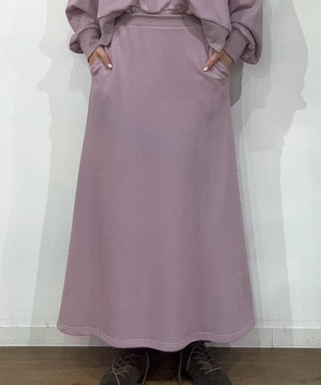 【PRIORITY | Pre-Order '27 Spring Collection】ミニ裏毛スカート P71052HW／1月末より発送予定