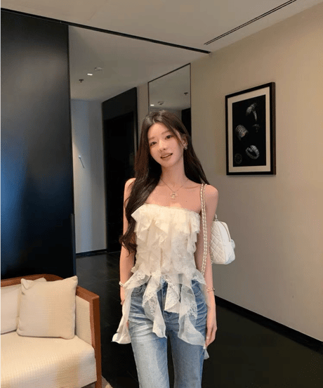Asymmetrical Lace Strapless Tops