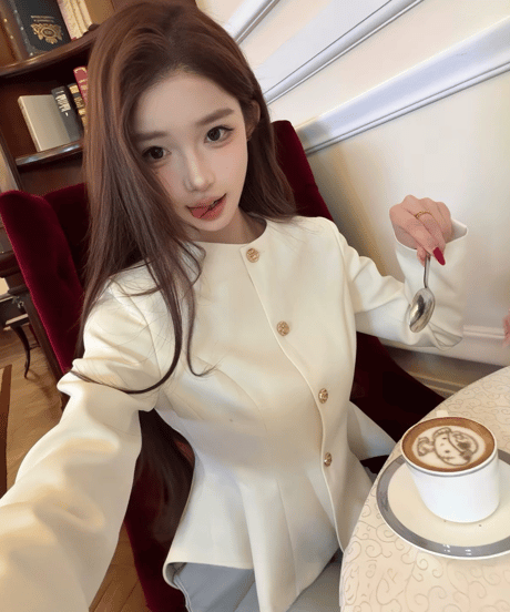 Élise Gold Button Peplum Jacket