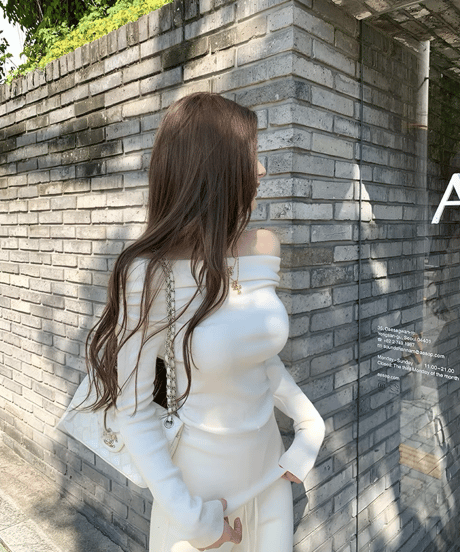 Elegant Off Shoulder Knit Set 【White】