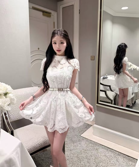 Floral Lace Mock Neck Dress【ベルト付き】
