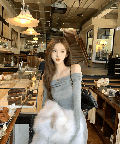 Elegant Off Shoulder Knit Set 【Gray】