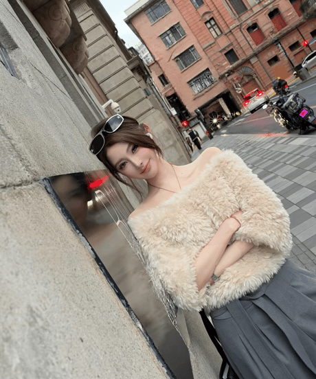 Fluffy Off Shoulder Top