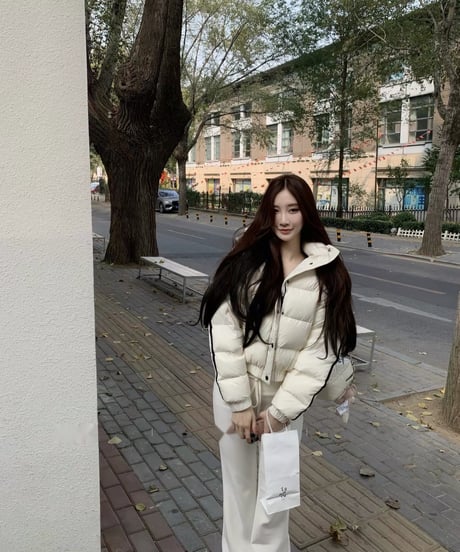 Contrast Line Puffer Jacket