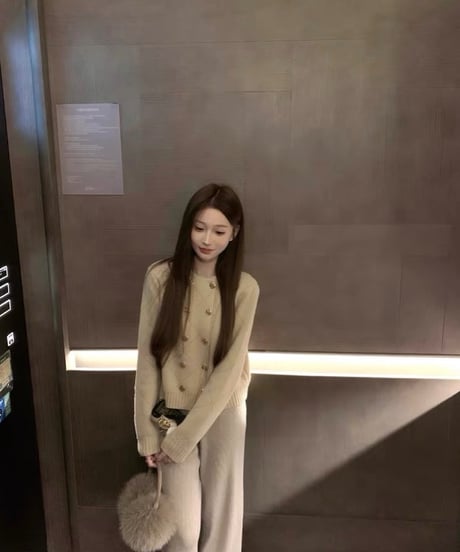 Double-Breasted Cardigan+Skirt