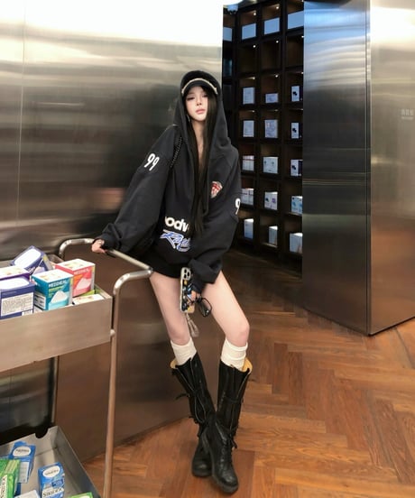 Vintage Racing Graphic Zip-Up Hoodie