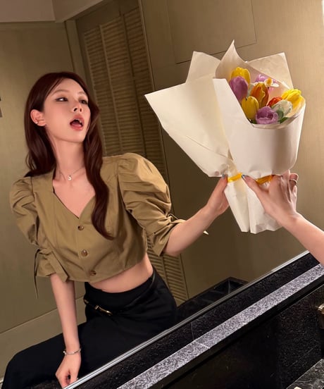 Puff-Sleeve Lyocell Shirt