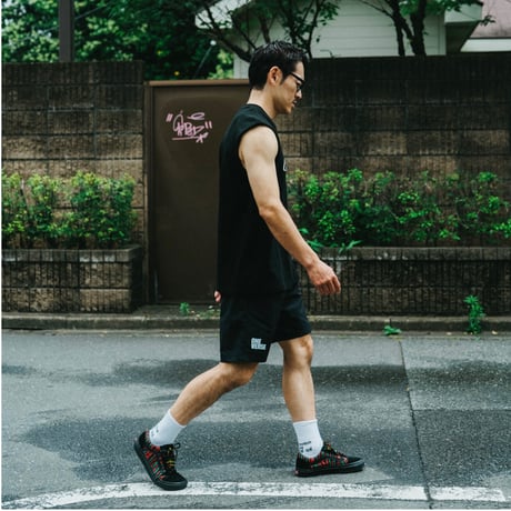 LOGO SLEEVELESS TEE【BLACK】