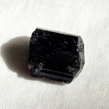 ブラックトルマリン 原石 (2)