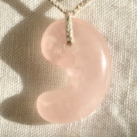 ローズクォーツ◎神結勾玉ペンダント・ 大 (2)