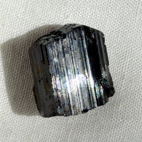 ブラックトルマリン 原石 (2)