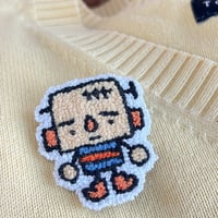 パンチニードルブローチ（フランケン）