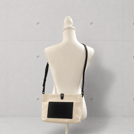 Chair＜チェア＞キャンバスレザーサコッシュ