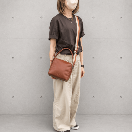 BARREL〈バレル〉2wayワンハンドバッグ（Lサイズ） 7M3-1155