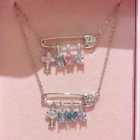 Cross pin charm necklace【R0584】