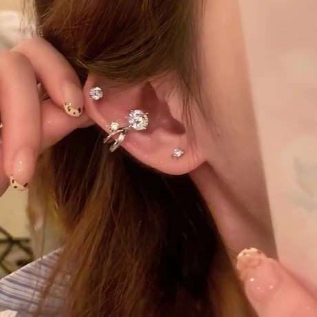 Radiance stone ear cuff【R0578】